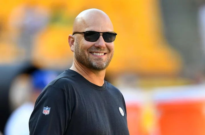 Steelers fans are certain they've found Matt Canada's burner Twitter account