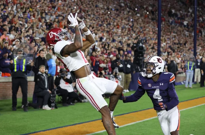 Alabama survives Auburn upset bid in another epic Iron Bowl: Best memes, tweets