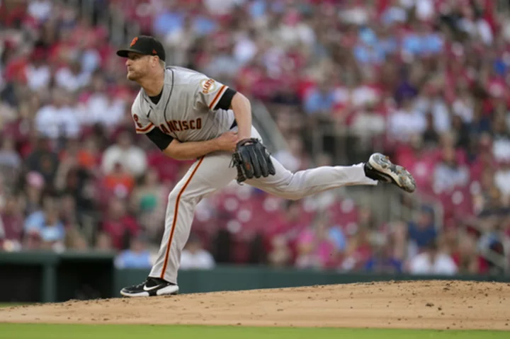 Giants put right-handed pitcher Alex Cobb on injured list with oblique strain