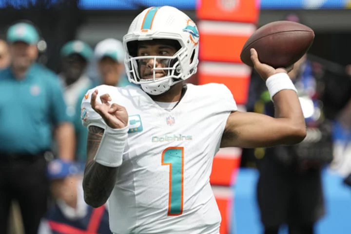 Unbeaten in 4 starts vs. Patriots, Dolphins' Tagovailoa brings NFL's top offense into latest matchup