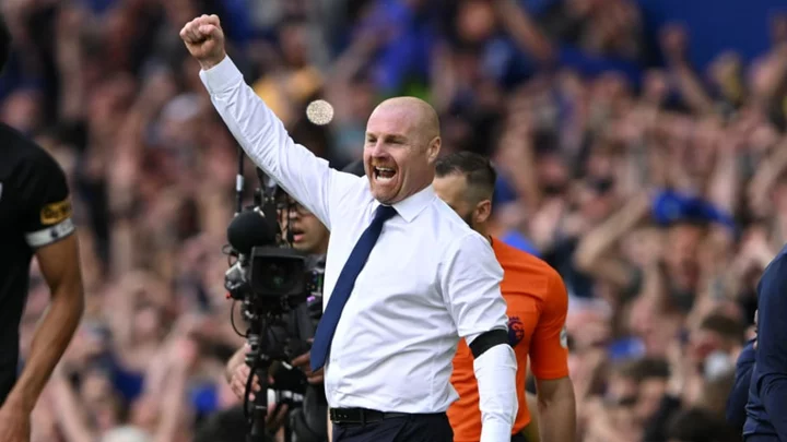 Sean Dyche calls on Everton fans to back him after Premier League survival