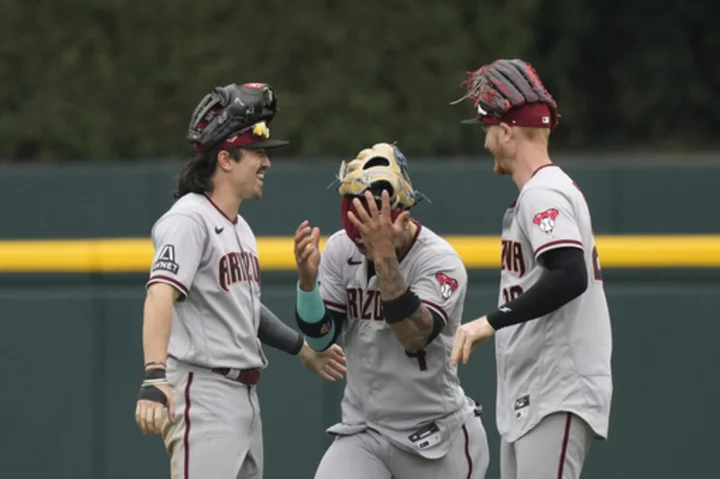 Diamondbacks score 4 in 9th, beat Tigers for 5th straight win, Detroit's 9th loss in row