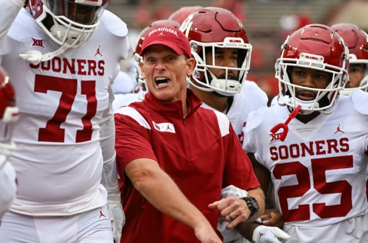 Brent Venables takes devastating shot at Deion Sanders