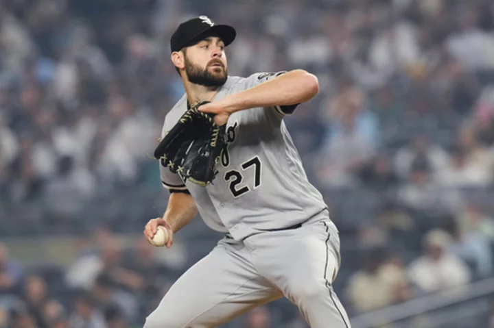 Lucas Giolito working on no-hitter against Yankees through six innings