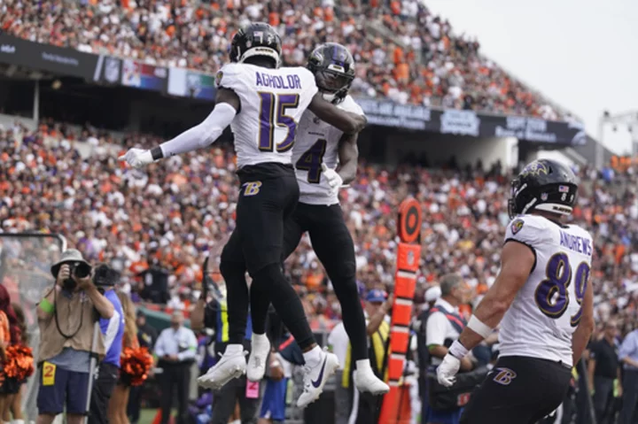 Lamar Jackson, Ravens hold on to beat Cincinnati 27-24. Bengals 0-2 for second straight year