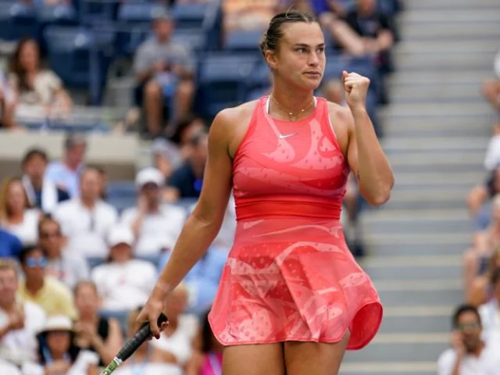 Aryna Sabalenka breezes past Zheng Qinwen to reach US Open semifinals