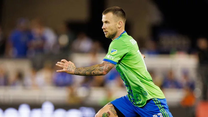 Brian Schmetzer praises Albert Rusnak's versatility after Seattle Sounders' win over FC Dallas