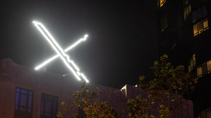 Twitter takes down huge ‘X’ sign on roof after San Francisco probe and neighbour complaints