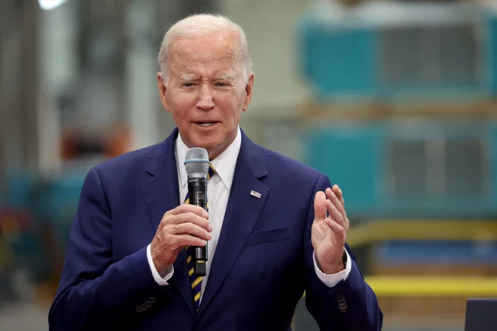 Biden to Visit Vietnam in September to Discuss Economy, Climate