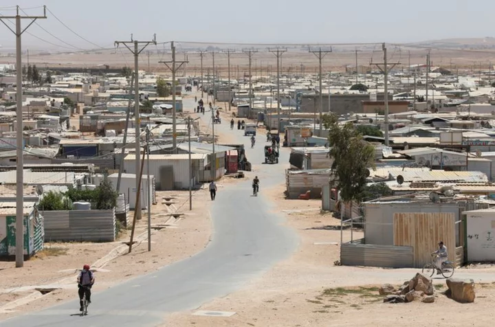 Jordan urges WFP to reverse subsidy cuts to Syrian refugees