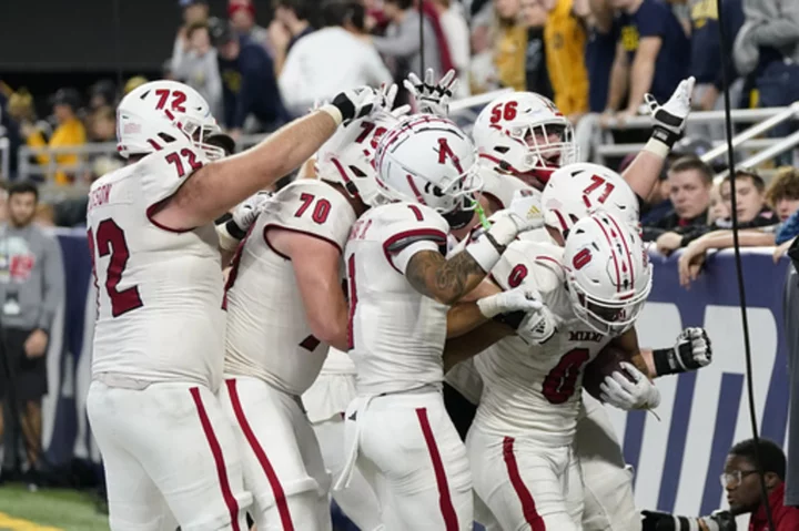 Miami (Ohio) upsets No. 23 Toledo 23-14 to win MAC championship