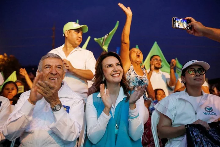 Fed up with graft, Guatemalans face familiar names in presidential vote