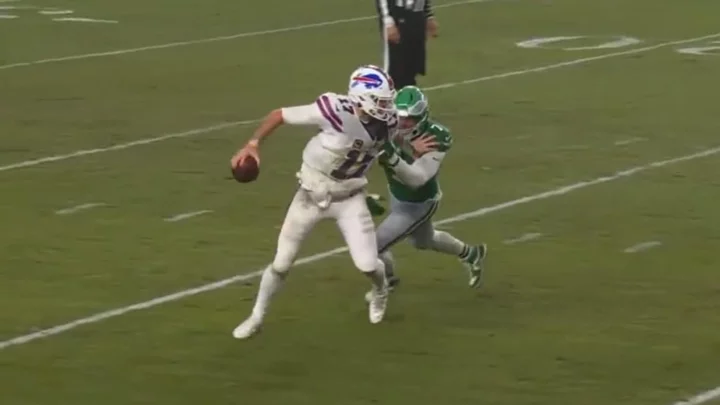 Bills Screwed By Missed Horse-Collar Tackle on Josh Allen